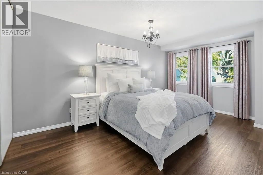 55 KERMAN Avenue Unit# 9, #9