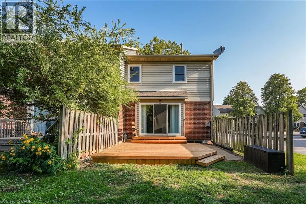 55 KERMAN Avenue Unit# 9, #9