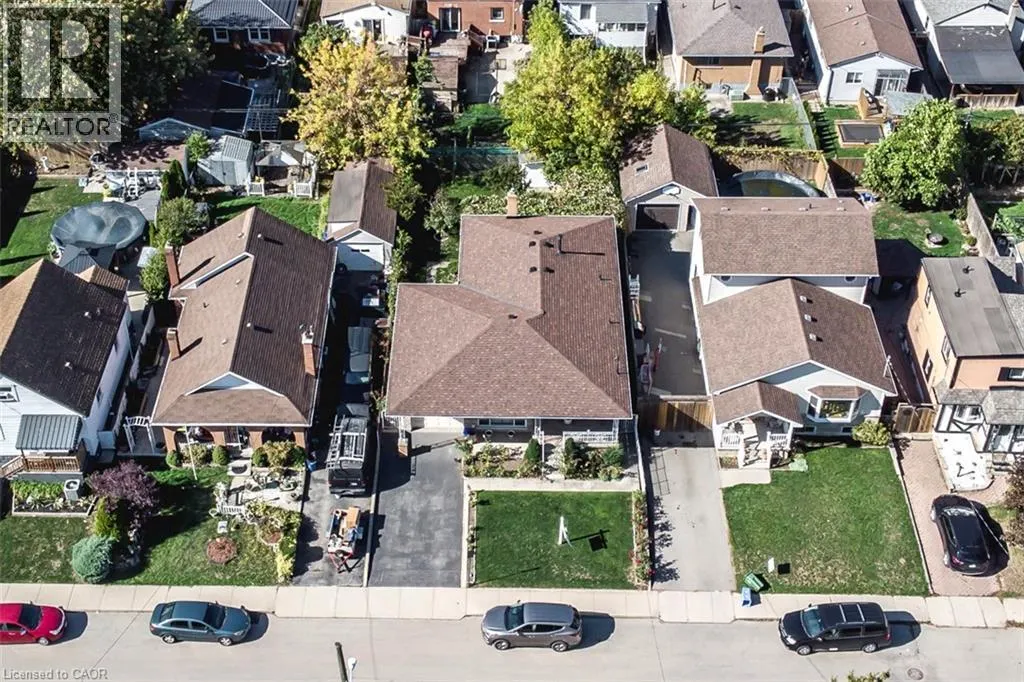 31 ADAIR Avenue