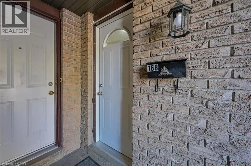 168 SILVER ASPEN Crescent