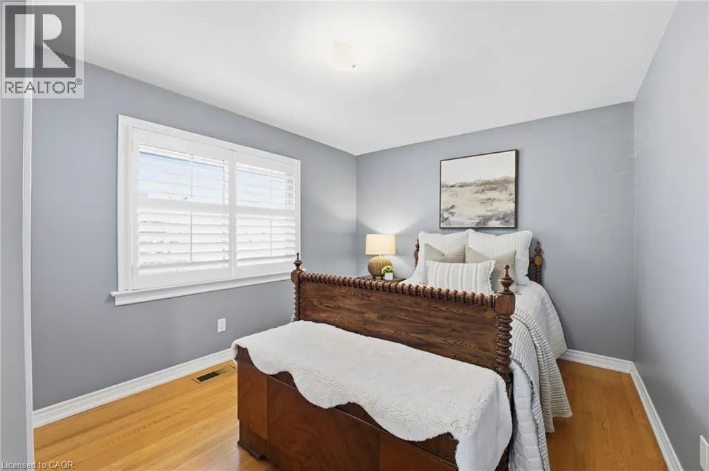 37 KENSINGTON Avenue