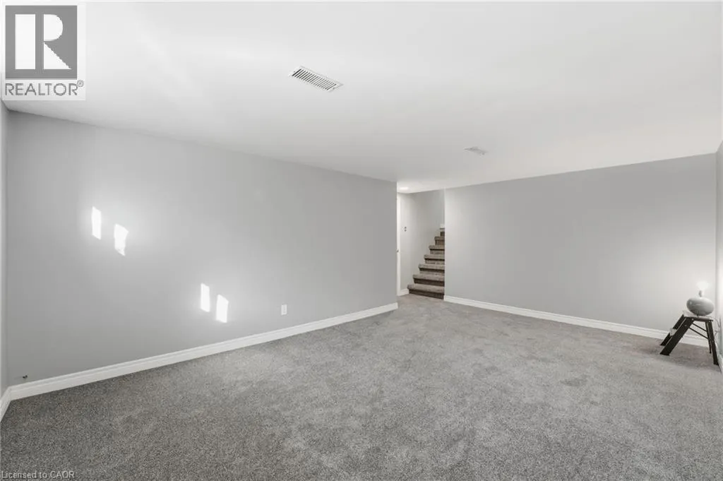 37 KENSINGTON Avenue