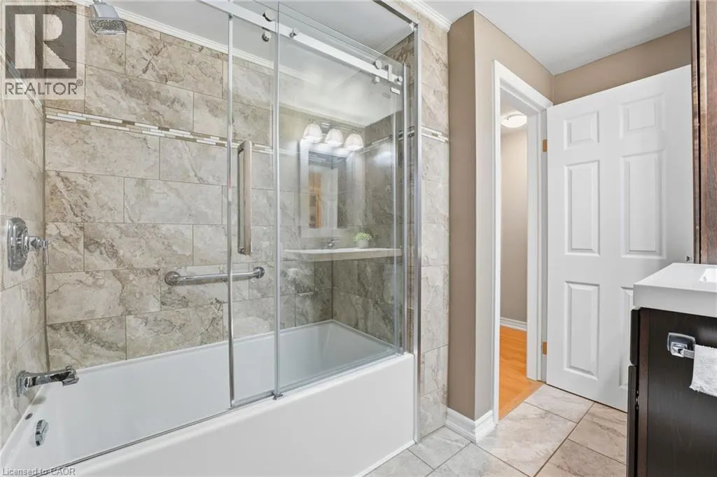 37 KENSINGTON Avenue