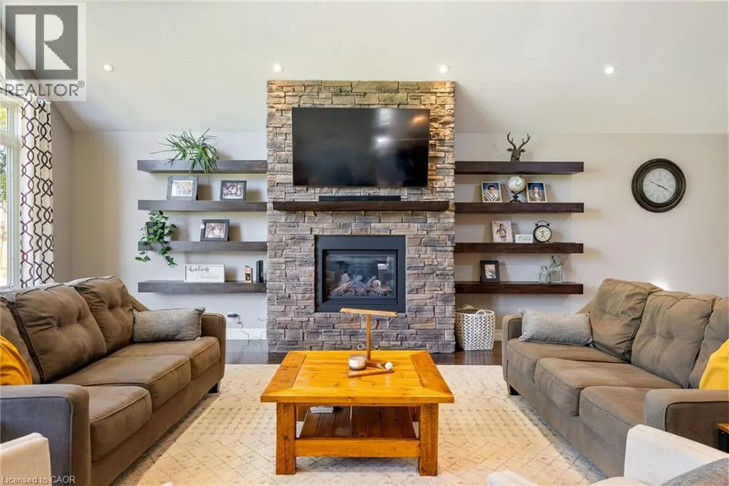 374 SYDENHAM Road