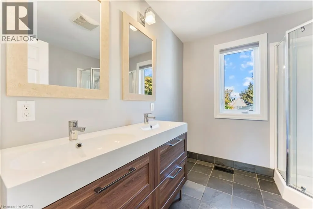 374 SYDENHAM Road