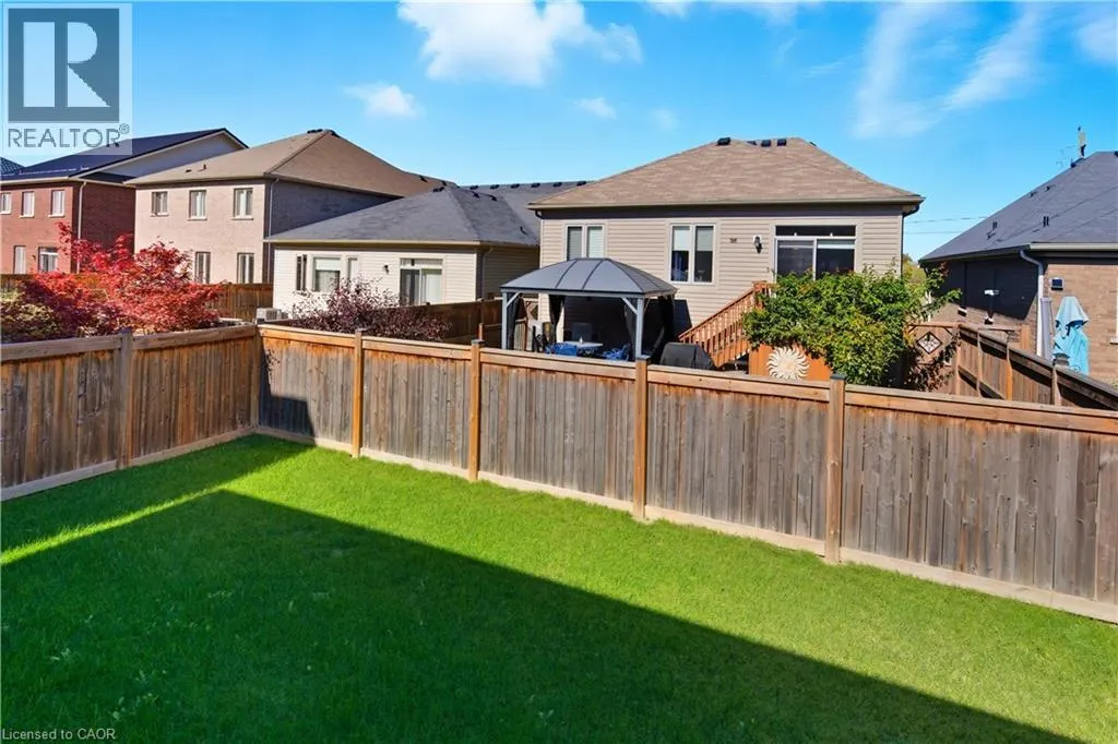 18 ANGELA Crescent