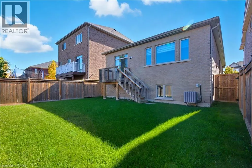 18 ANGELA Crescent