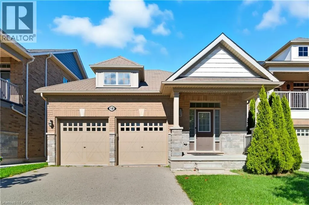 18 ANGELA Crescent