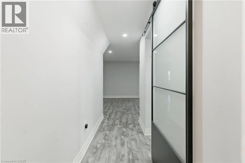 18 ANGELA Crescent