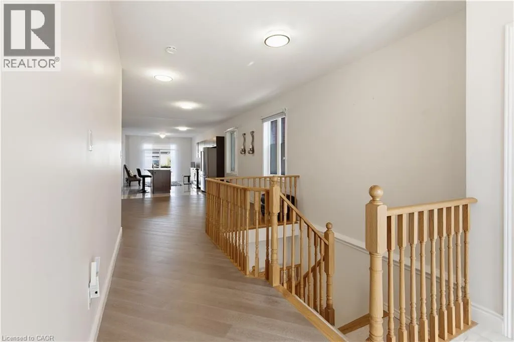 18 ANGELA Crescent