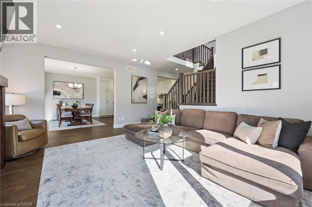8 GRIFFITH Court