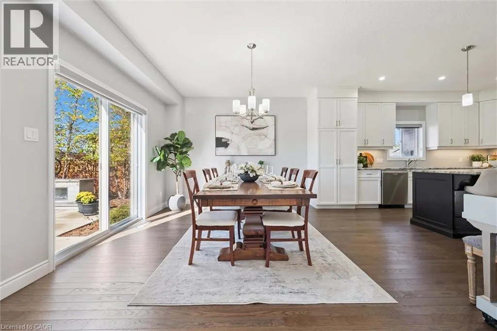 8 GRIFFITH Court