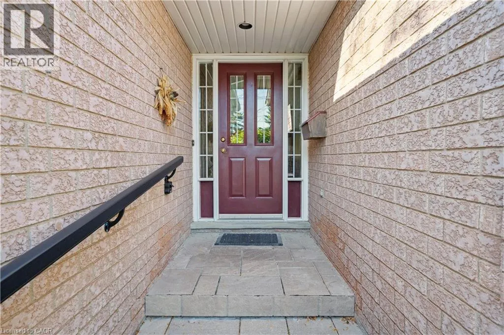 66 KORTRIGHT Road E