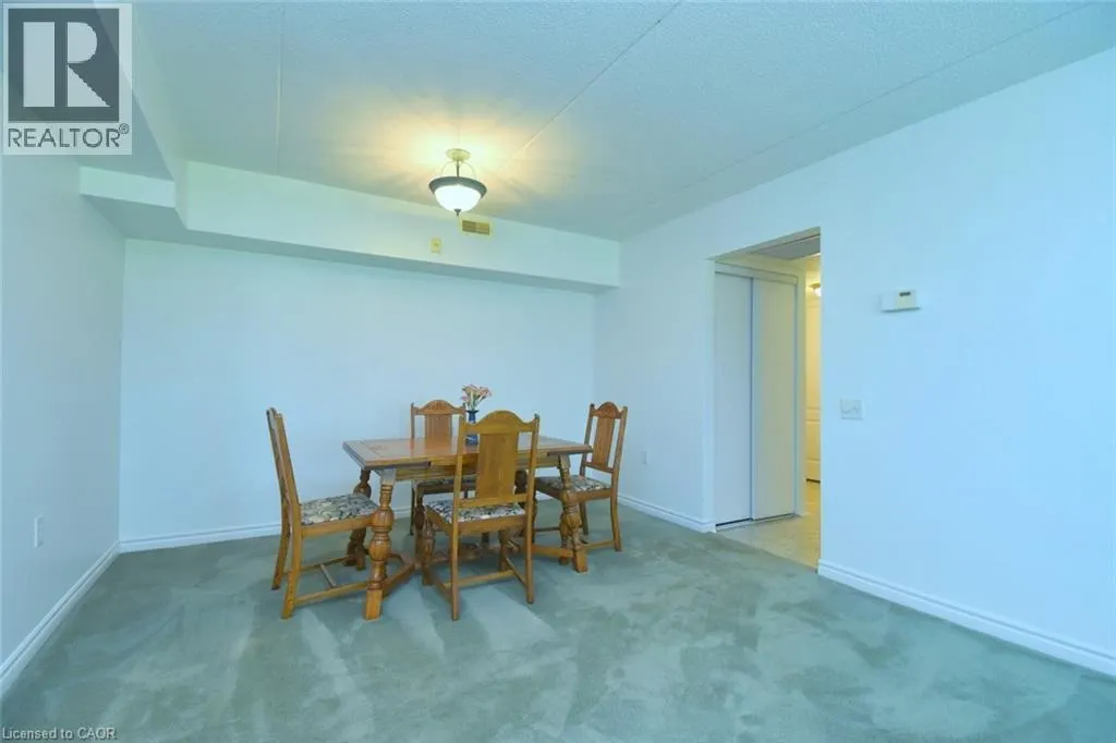 600 SILVERBIRCH Boulevard Unit# 102, #102
