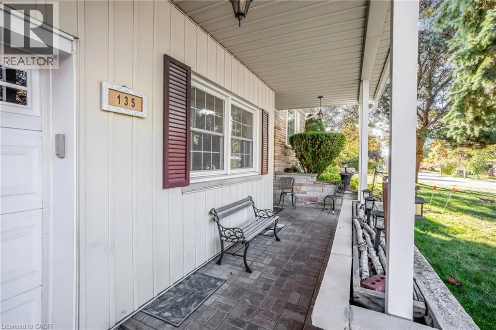 135 LIBBY Boulevard