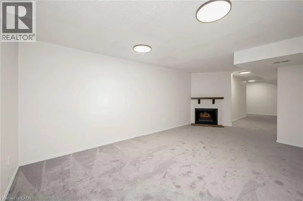 815 SWEETWATER Crescent