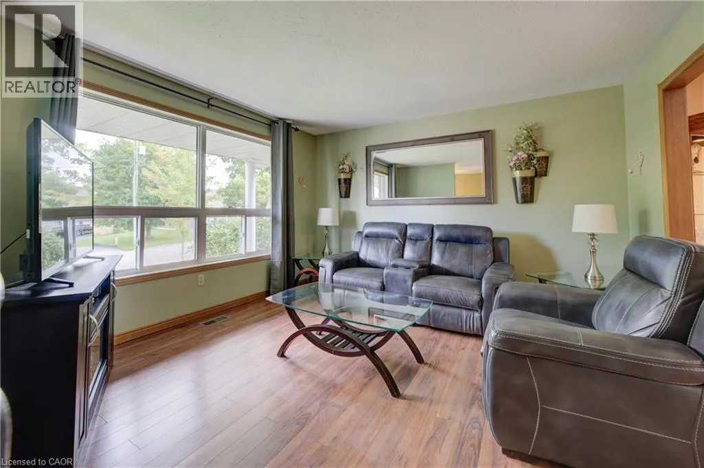 178 MELISSA Crescent
