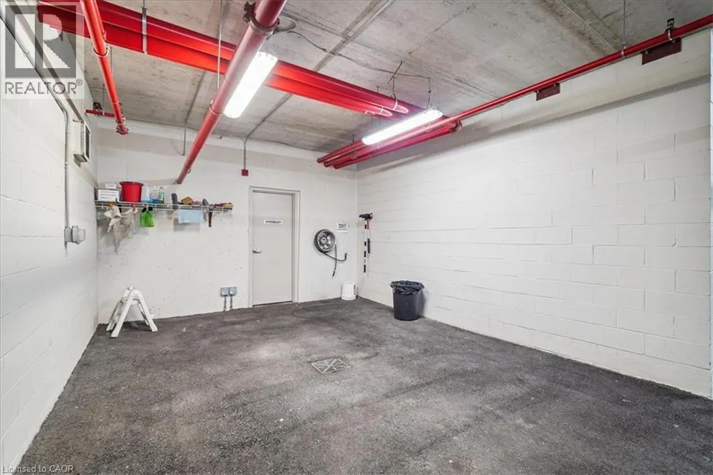 5070 FAIRVIEW Street Unit# 102, #102