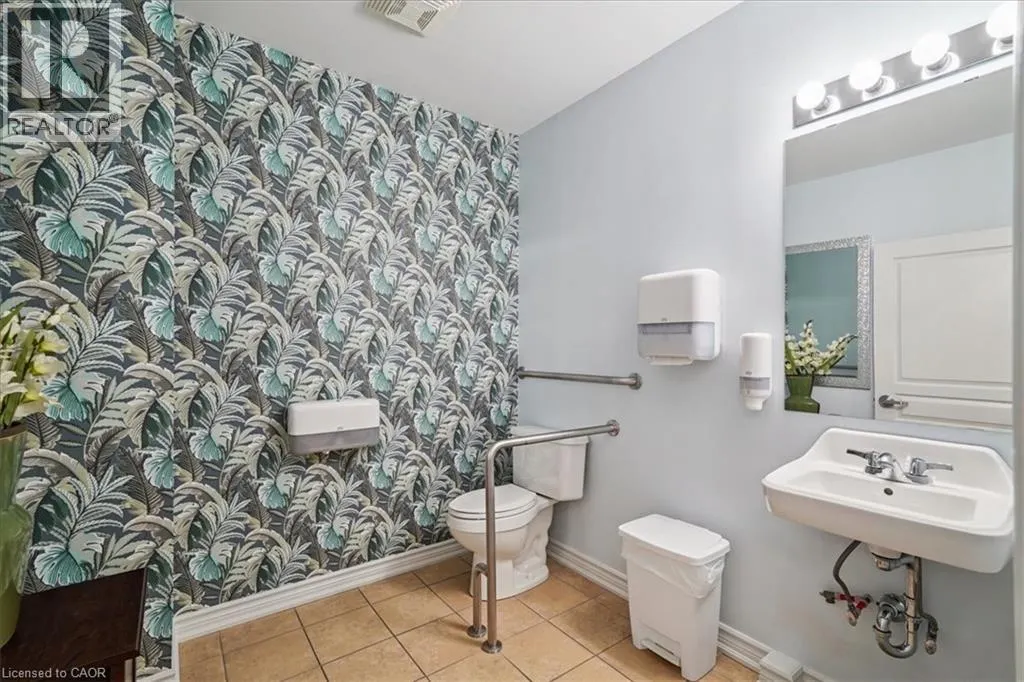 5070 FAIRVIEW Street Unit# 102, #102