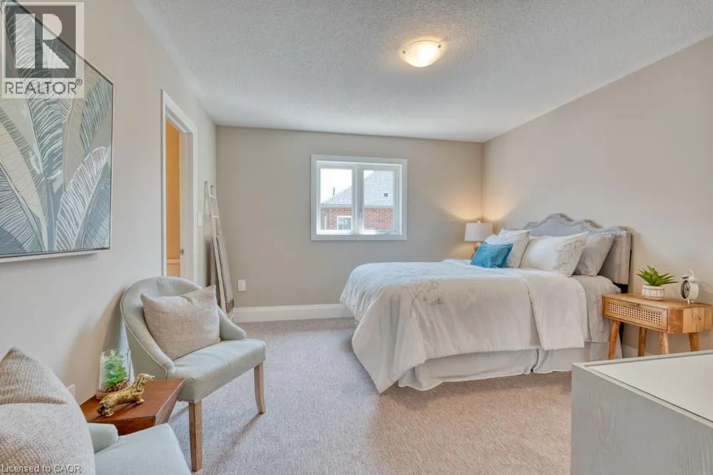 146 ROCKLEDGE Drive