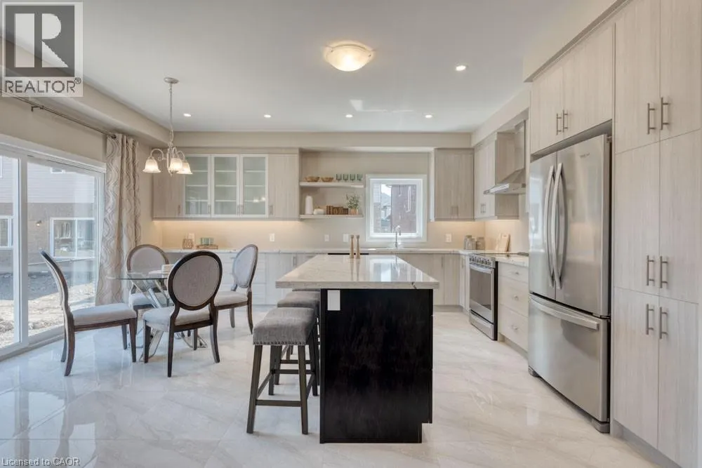 146 ROCKLEDGE Drive