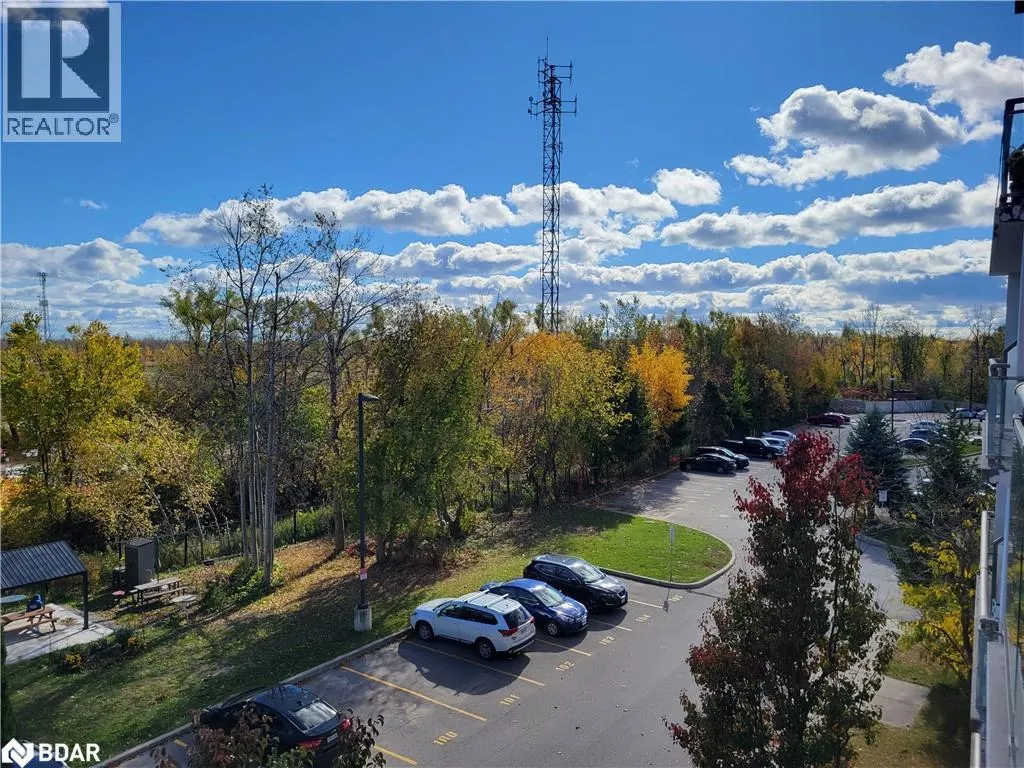 85 BARRIE Road Unit# 411, #411