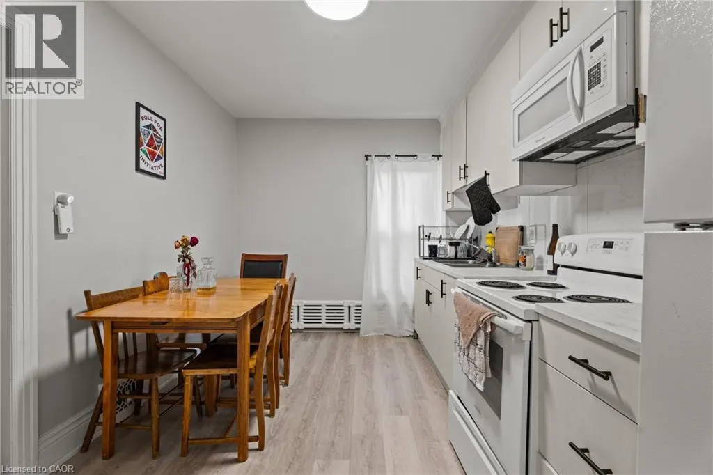 29 CHATHAM Street Unit# 3, #3