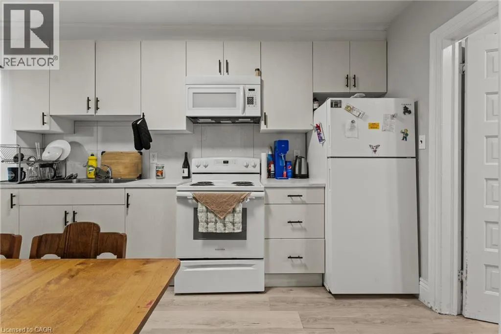 29 CHATHAM Street Unit# 3, #3