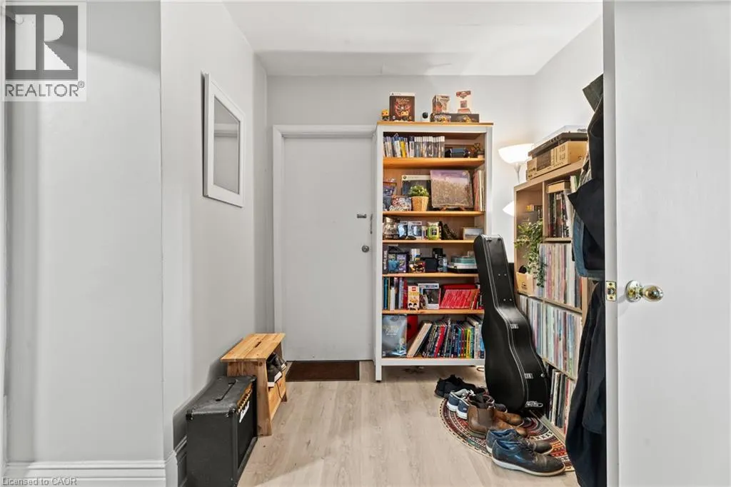 29 CHATHAM Street Unit# 3, #3