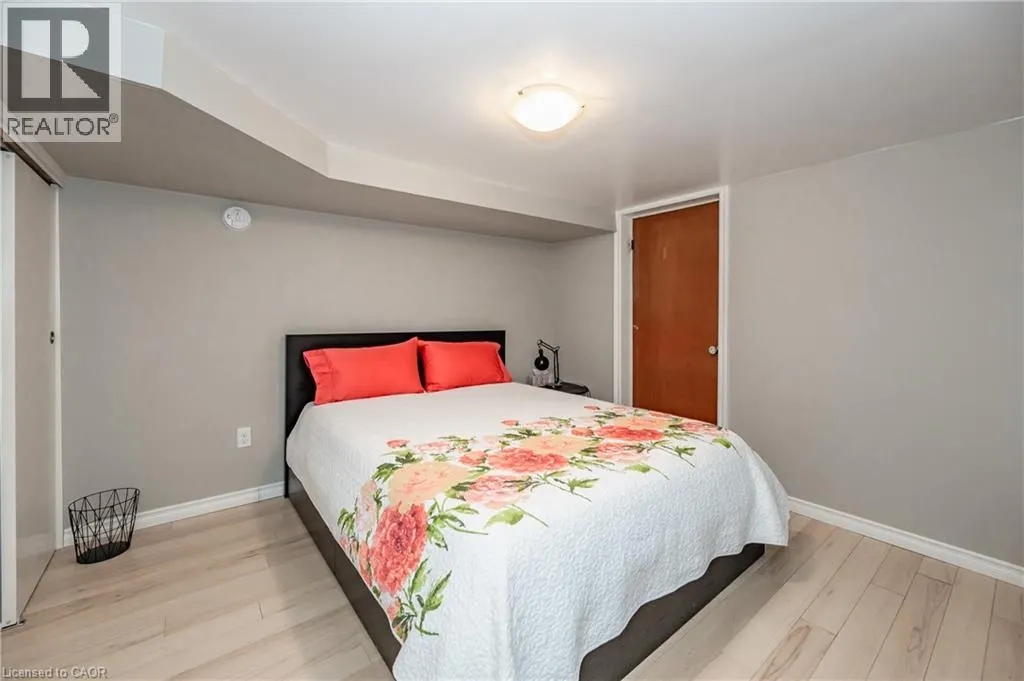 31 DIEPPE Avenue Unit# Lower, #Lower