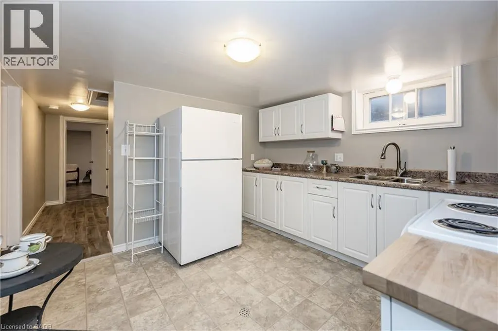 31 DIEPPE Avenue Unit# Lower, #Lower
