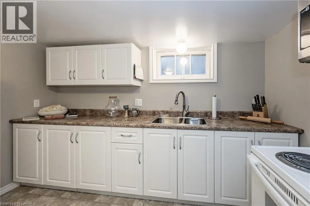 31 DIEPPE Avenue Unit# Lower, #Lower