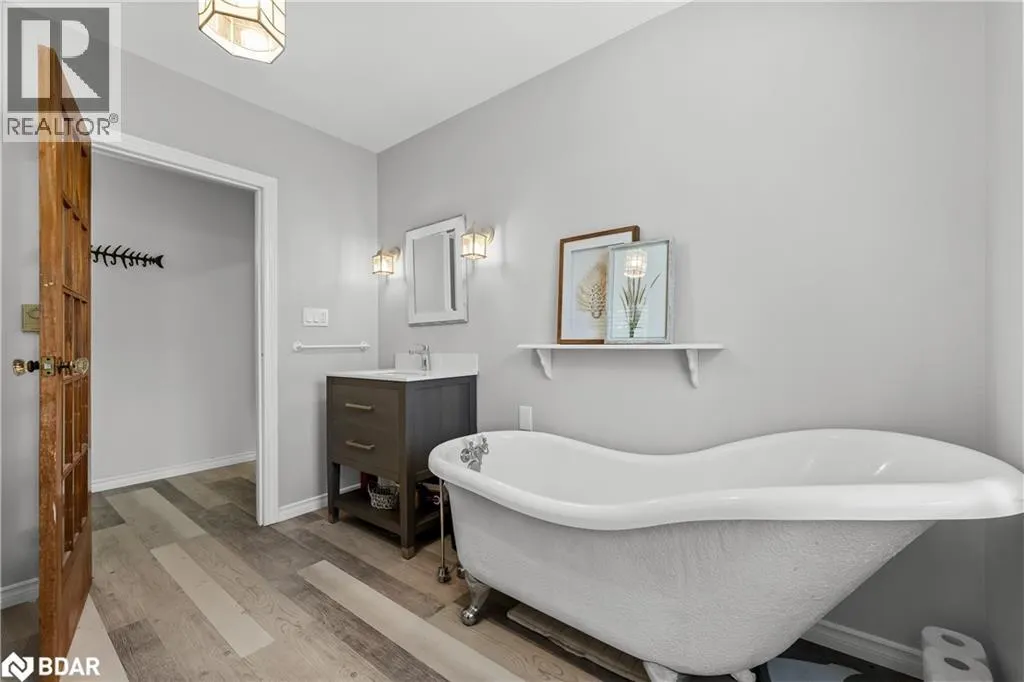 70 COWANS Crescent