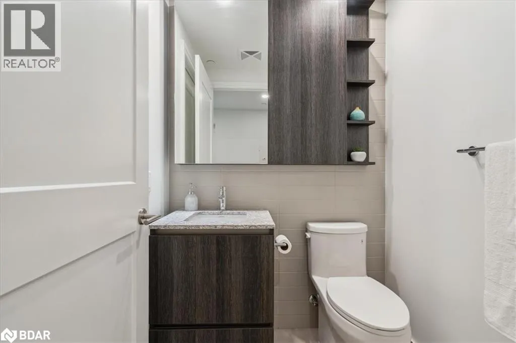 21 PARK Street E Unit# 315, #315