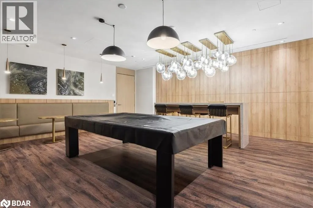 21 PARK Street E Unit# 315, #315