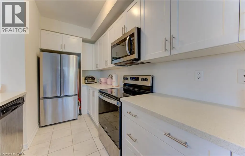 385 WESTWOOD Drive Unit# B, #B