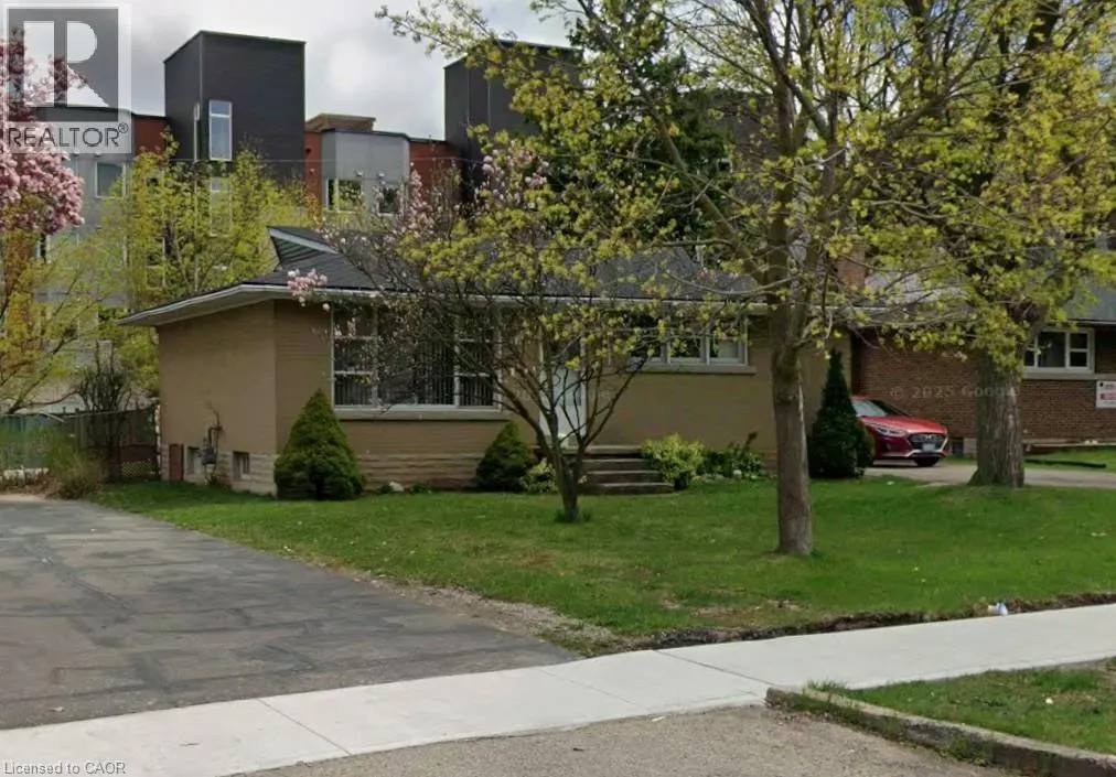 272 SUNVIEW Street