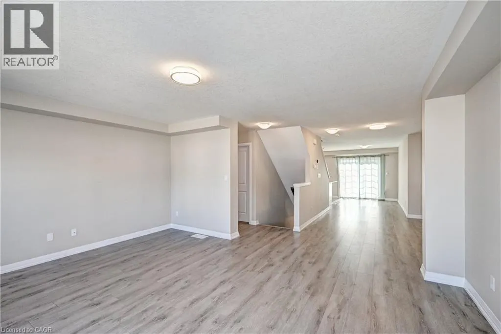 86 MONARCH WOODS Drive
