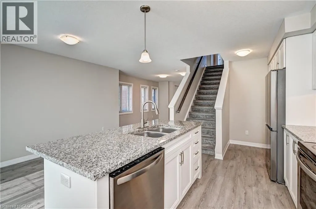 86 MONARCH WOODS Drive