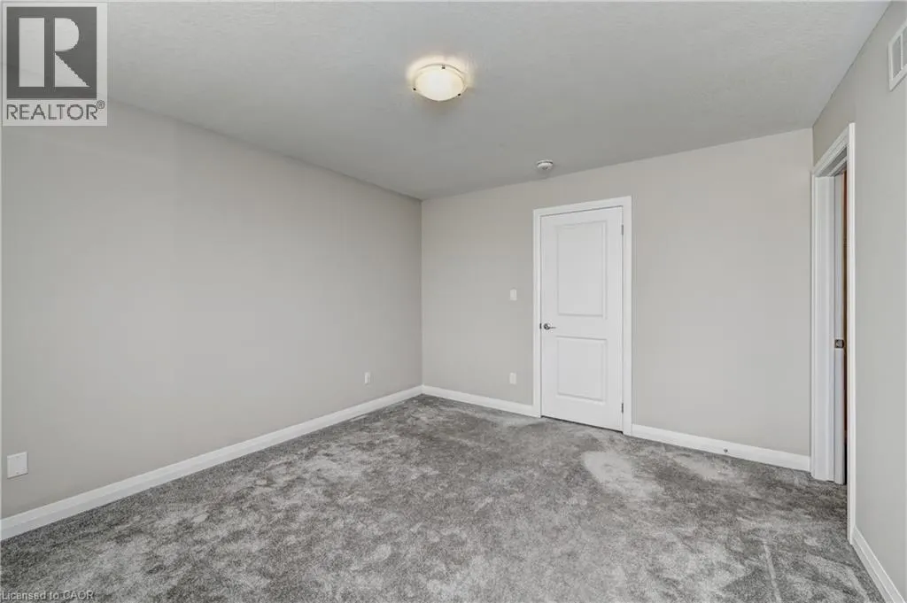 86 MONARCH WOODS Drive
