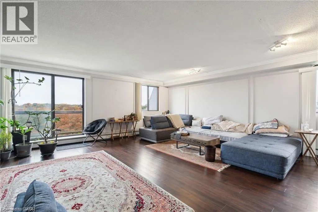 1255 COMMISSIONERS Road W Unit# 701, #701