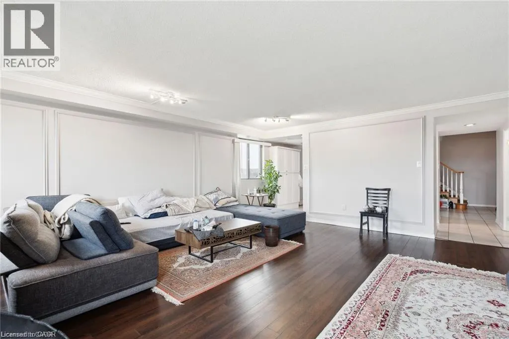 1255 COMMISSIONERS Road W Unit# 701, #701
