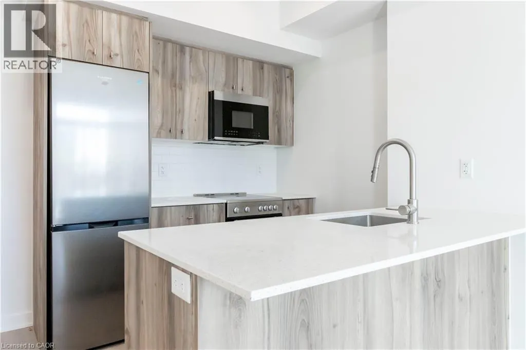 25 WELLINGTON Street S Unit# 1802, #1802