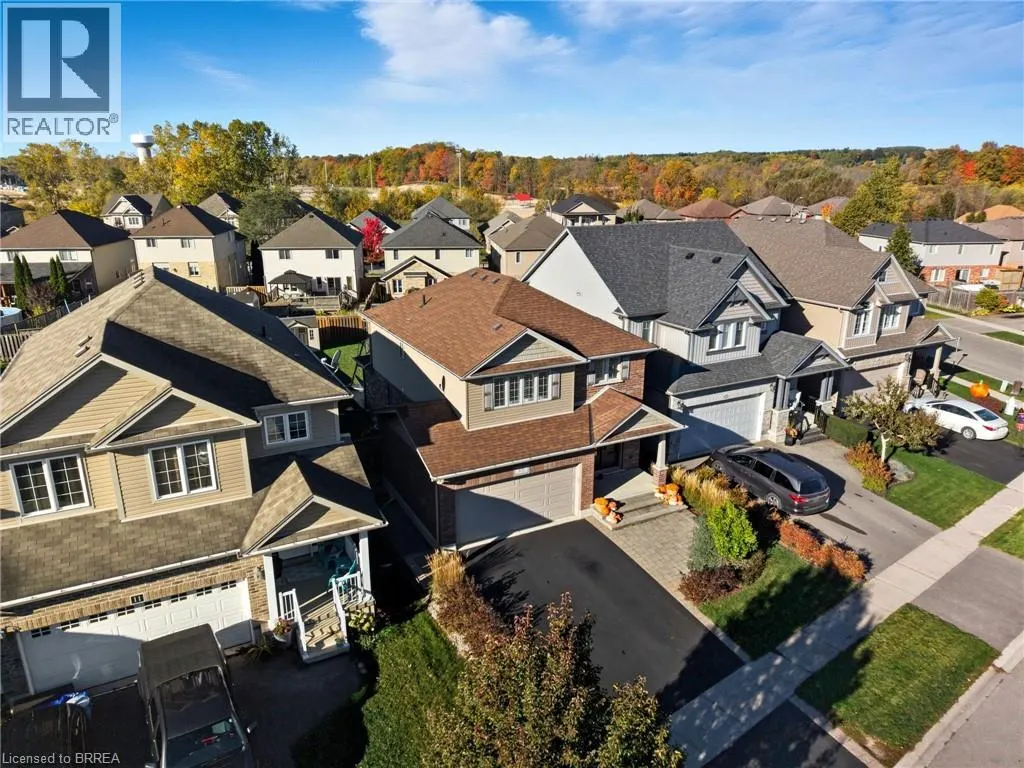 15 YARINGTON Drive