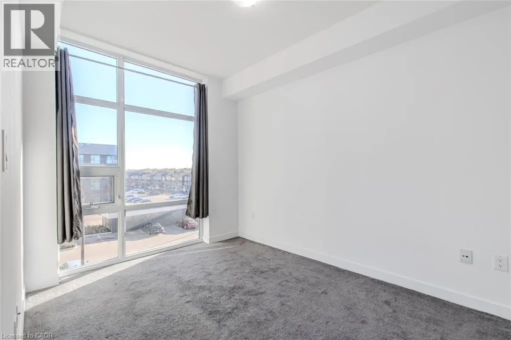 450 DUNDAS Street E Unit# 326, #326