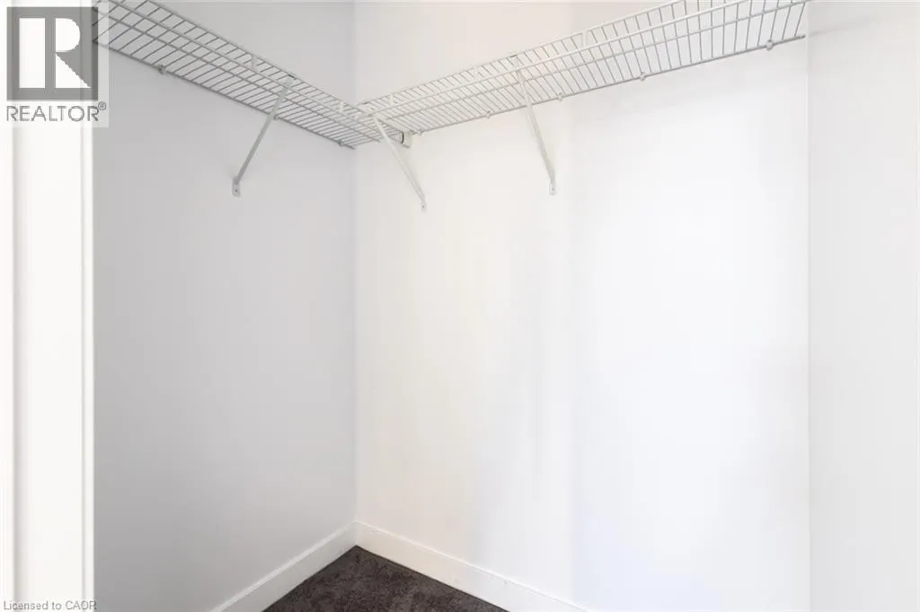 450 DUNDAS Street E Unit# 326, #326