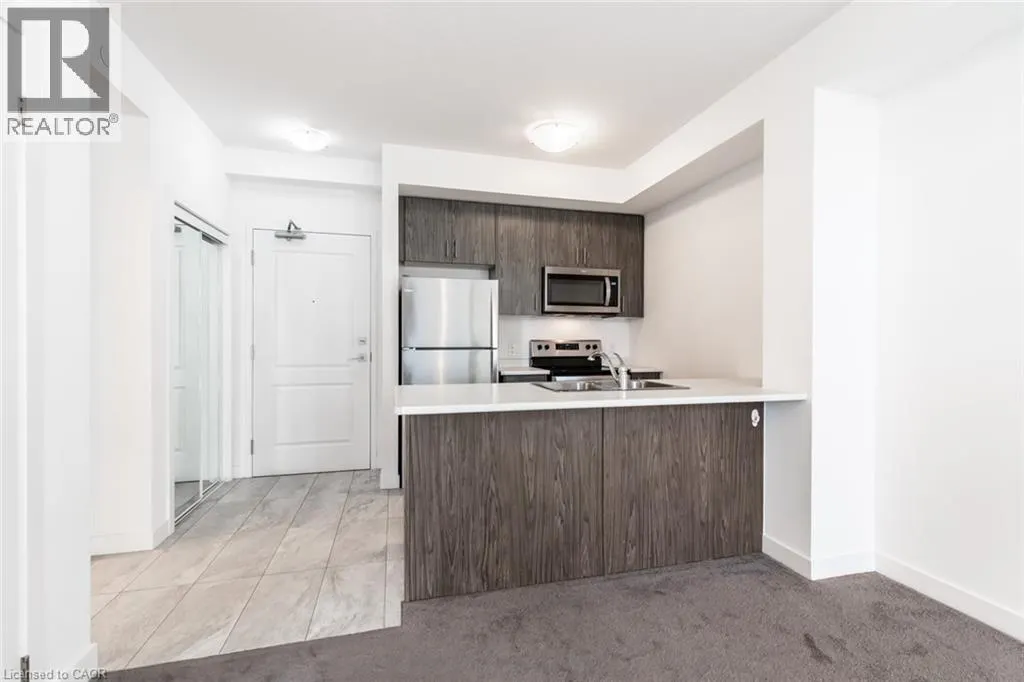450 DUNDAS Street E Unit# 326, #326