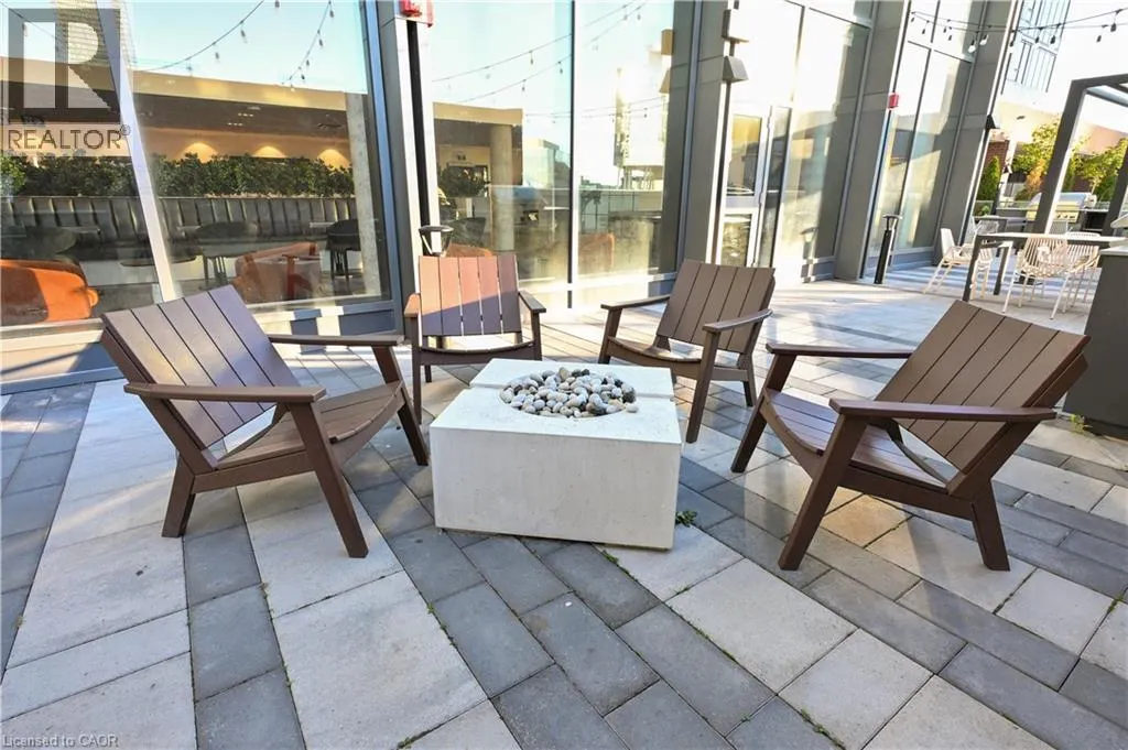 5 WELLINGTON Street S Unit# 1803, #1803