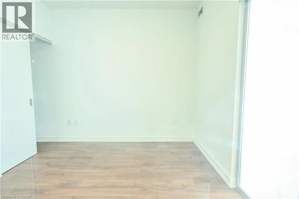 5 WELLINGTON Street S Unit# 1803, #1803