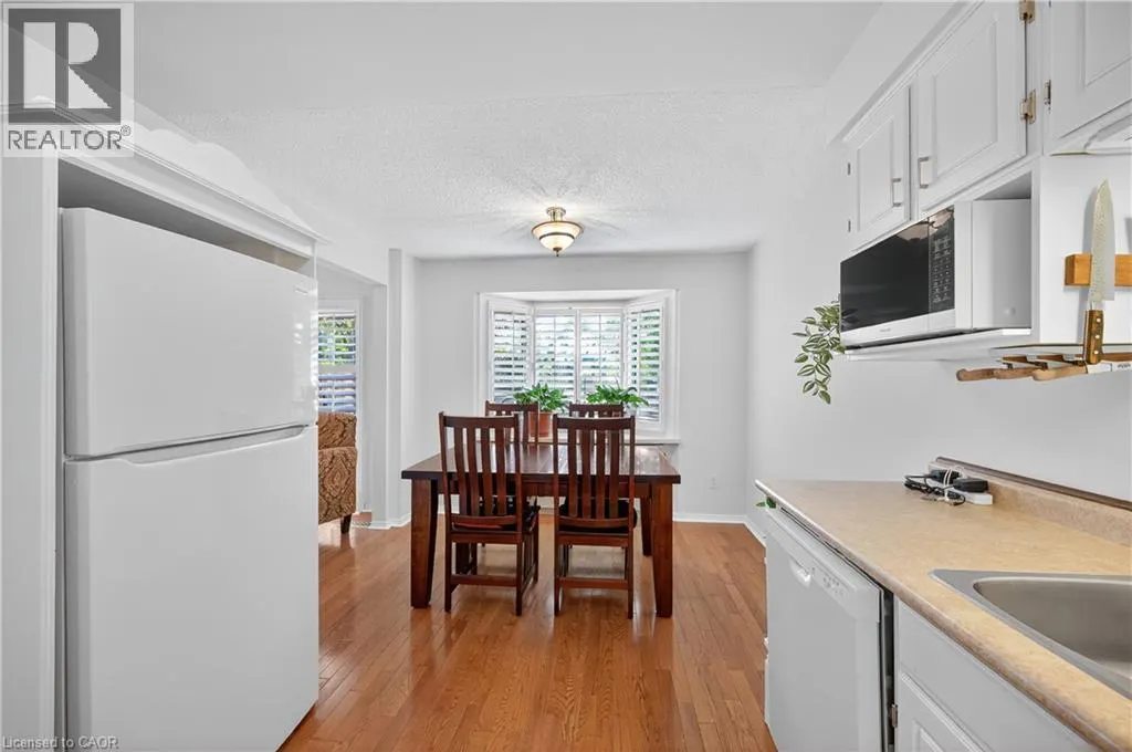 1011 WHITE OAK Drive Unit# 20, #20